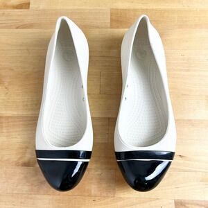 CROCS Women's White Flats with Black Patent Toe 7